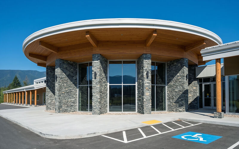 ʔAkisq̓nuk Multipurpose Centre, Windermere